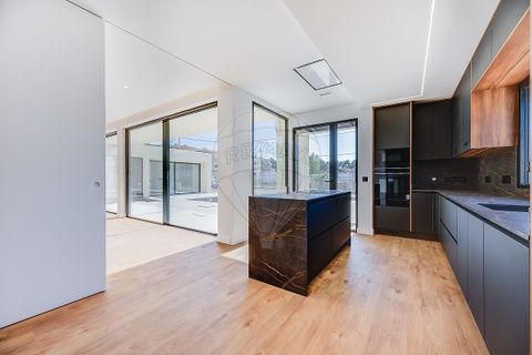 Villa a Almada, Setubal, Almada - € 2.100.000 | Ref: 120612846-5 - foto 8