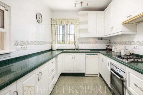 Villa en Nerja, Malaga, Nerja - € 575.000 | Ref: S-1684 - photo 12
