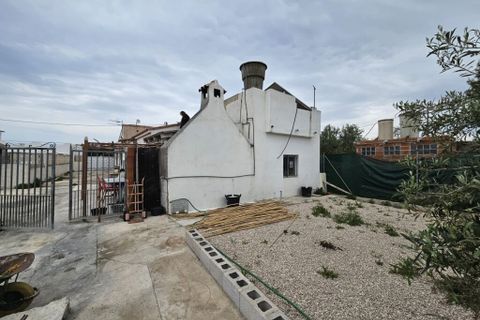 Villa a Oliva, Valencia, Oliva - € 250.000 | Ref: OCVL910100 - foto 8