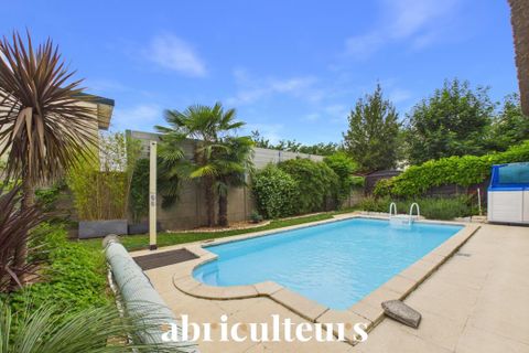Villa a Yerres, Essonne, Yerres - € 880.000 | Ref: PFVM040631091800 - foto 2