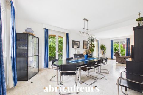 Villa a Yerres, Essonne, Yerres - € 880.000 | Ref: PFVM040631091800 - foto 7