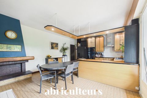 Villa a Yerres, Essonne, Yerres - € 880.000 | Ref: PFVM040631091800 - foto 9