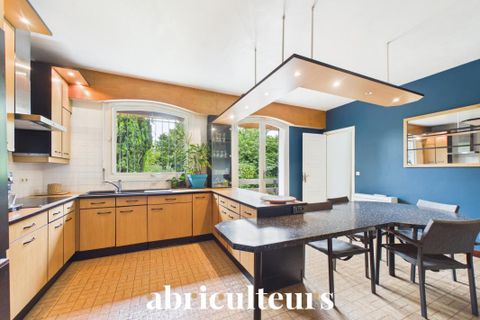 Villa a Yerres, Essonne, Yerres - € 880.000 | Ref: PFVM040631091800 - foto 10