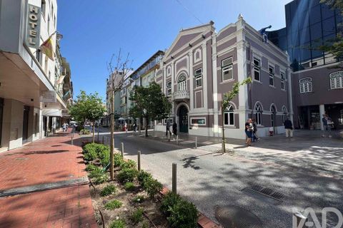 Lejlighed i Amadora, Lisbon, Amadora - € 255.000 | Ref: 935288 - foto 26