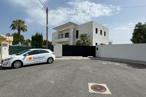 Villa en Ciudad Quesada, Alicante, Ciudad Quesada - € 2.300.000 | Ref: 39051 - photo 49