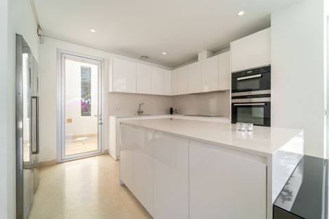 Villa en Marbella, Malaga, Marbella - € 2.150.000 | Ref: PANR-16416 - photo 10