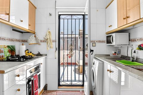 Byhus i Torrevieja, Alicante, Torrevieja - € 194.950 | Ref: 7757J3900 - foto 11