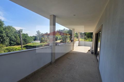 Villa i Airaes, Porto, Airaes - € 380.000 | Ref: EXP - foto 12