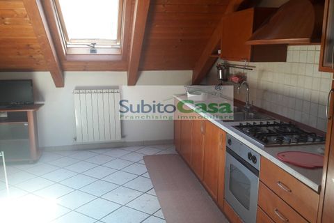 Villa a Chieti, Chieti, Chieti - € 220/mes | Ref: S 64 - foto 4