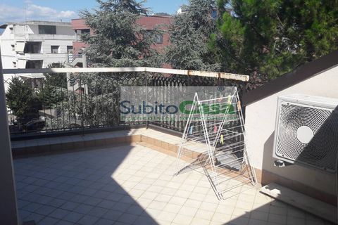 Villa a Chieti, Chieti, Chieti - € 220/mes | Ref: S 64 - foto 30