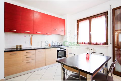 Villa a Chieti, Chieti, Chieti - € 320/mes | Ref: E 386 - foto 2
