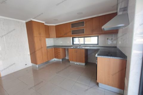 Villa a Laranjeiro, Setubal, Laranjeiro - € 695.000 | Ref: 26070 - foto 7