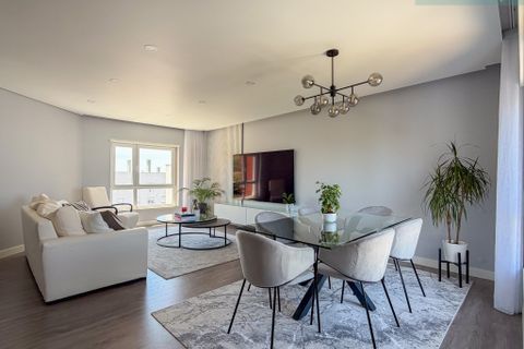 Lejlighed i Amadora, Lisbon, Amadora - € 650.000 | Ref: L2026380 - foto 2