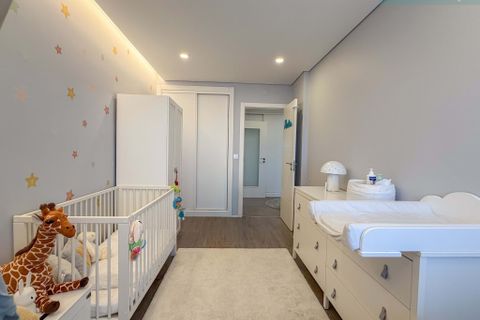 Lejlighed i Amadora, Lisbon, Amadora - € 650.000 | Ref: L2026380 - foto 21