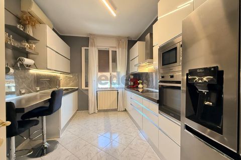Wohnung in Modena, Modena, Modena - € 180.000 | Ref: MO2297 - Foto 1