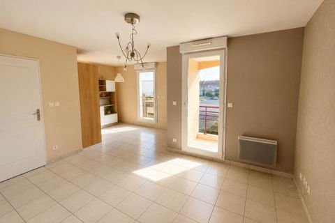 Apartament a Dijon, Cote-d'Or, Dijon - € 625/mes | Ref: EB-5329 - foto 3