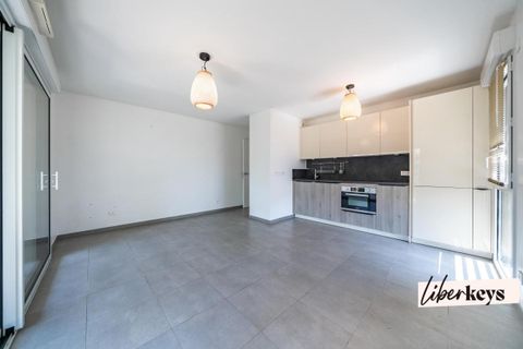 Lejlighed i Saint-Raphaël, Var, Saint-Raphaël - € 335.000 | Ref: DOM32325 - foto 4