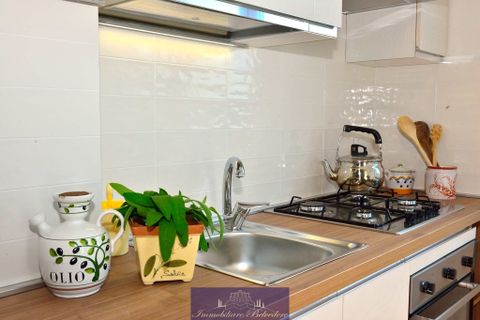 Apartament a Florence, Florence, Florence - € 2.100/mes | Ref: a26222 - foto 2