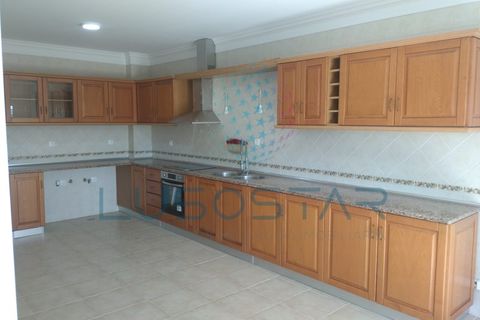 Villa a Setubal, Setubal, Setubal - € 575.000 | Ref: JH316M - foto 3