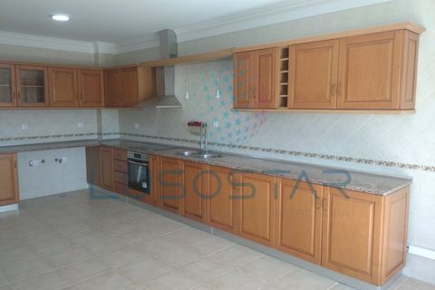 Villa a Setubal, Setubal, Setubal - € 575.000 | Ref: JH316M - foto 37