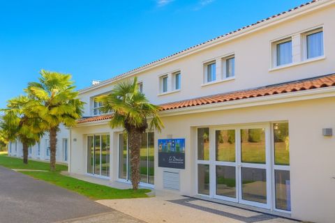 Erhvervsejendom i Thenac, Charente-Maritime, Thenac - € 85.000 | Ref: 6835334D8D6942E5 - foto 1