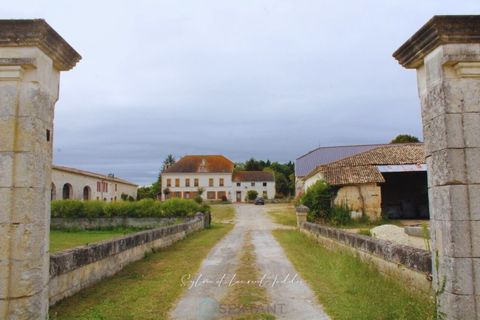 Farm i Jonzac, Charente-Maritime, Jonzac - € 2.300.000 | Ref: AB508278FE094CB1 - foto 2