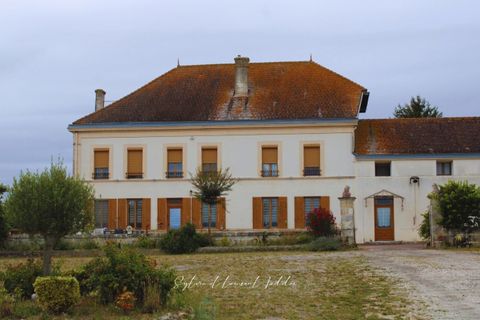 Farm i Jonzac, Charente-Maritime, Jonzac - € 2.300.000 | Ref: AB508278FE094CB1 - foto 3