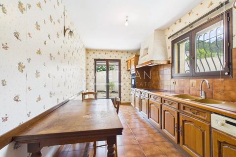 Villa i Cagnes-sur-Mer, Alpes-Maritimes, Cagnes-sur-Mer - € 750.000 | Ref: 87006350 - foto 8