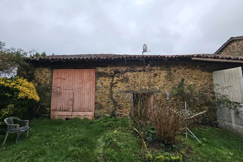 Landsbyhus i Saulgond, Charente, Saulgond - € 56.000 | Ref: BVI84539 - foto 13