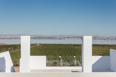 Villa a Torrevieja, Alicante, Torrevieja - € 539.000 | Ref: NBCB-19567 - foto 6
