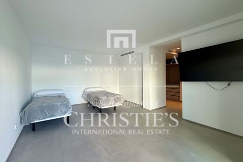 Villa i Santa Eulalia Del Rio, Ibiza, Santa Eulalia Del Rio - € 2.470.000 | Ref: IS11937 - foto 19