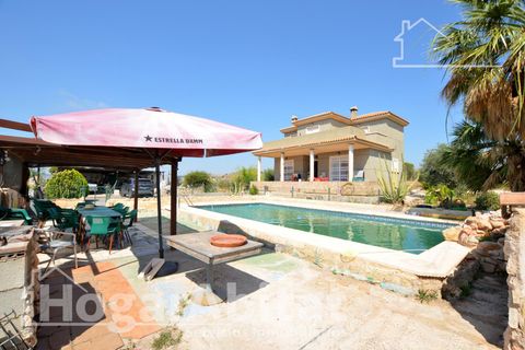 Villa i Alicante, Alicante, Alicante - € 435.000 | Ref: 140ARB435.FPV-A/3716 - foto 2