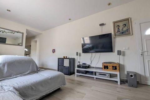 Villa a Torrevieja, Alicante, Torrevieja - € 440.000 | Ref: AM-02277/8919 - foto 11