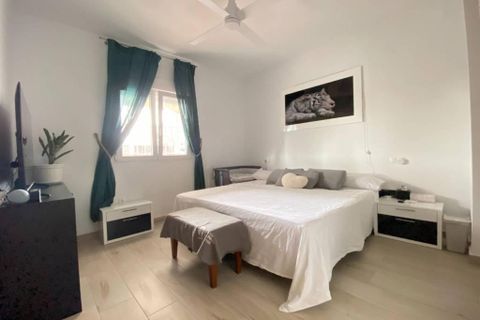 Villa a Torrevieja, Alicante, Torrevieja - € 440.000 | Ref: AM-02277/8919 - foto 13