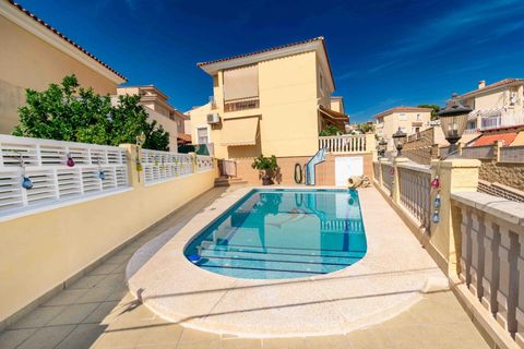 Villa i La Nucia, Alicante, La Nucia - € 549.000 | Ref: 35899 - foto 3