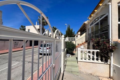 Byhus i Torrevieja, Alicante, Torrevieja - € 315.000 | Ref: 35873 - foto 10