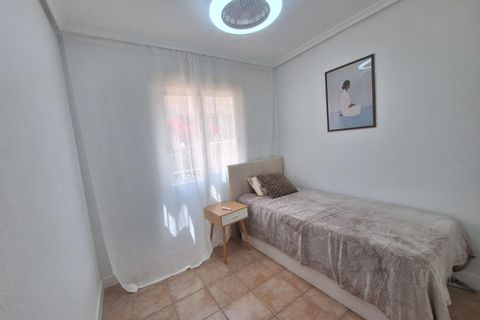 Bungalou a Torrevieja, Alicante, Torrevieja - € 185.000 | Ref: 35862 - foto 7