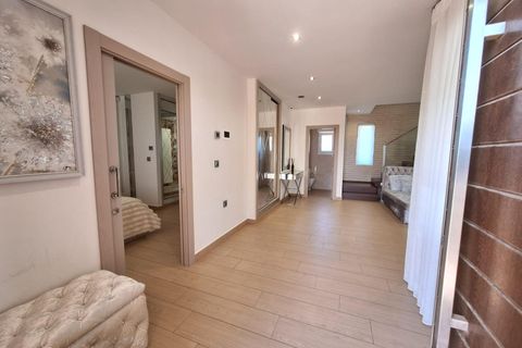 Villa a Torrevieja, Alicante, Torrevieja - € 850.000 | Ref: 35835 - foto 14