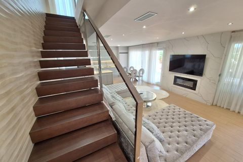 Villa a Torrevieja, Alicante, Torrevieja - € 850.000 | Ref: 35835 - foto 21