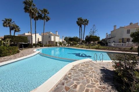 Bungalou a Torrevieja, Alicante, Torrevieja - € 142.000 | Ref: 35812 - foto 4