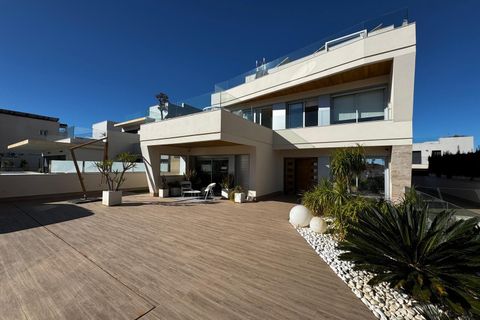 Villa a Orihuela Costa, Alicante, Orihuela Costa - € 1.890.000 | Ref: 35738 - foto 2