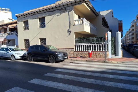Byhus i Torrevieja, Alicante, Torrevieja - € 319.500 | Ref: 35734 - foto 1