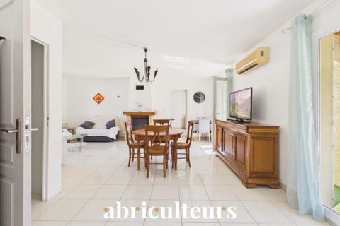 Villa i Saint-Chamas, Bouches-du-Rhone, Saint-Chamas - € 540.000 | Ref: MRVM050612413250 - foto 3