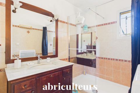 Villa i Saint-Chamas, Bouches-du-Rhone, Saint-Chamas - € 540.000 | Ref: MRVM050612413250 - foto 9