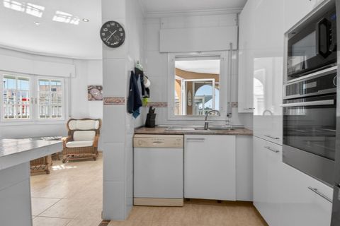 Villa en Benijofar, Alicante, Benijofar - € 329.000 | Ref: CH-Z530 - photo 8