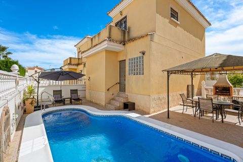 Villa en Algorfa, Alicante, Algorfa - € 295.000 | Ref: 13902 - photo 1