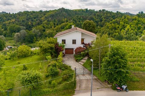 Villa a Monteu Roero, Cuneo, Monteu Roero - € 200.000 | Ref: 14107 - foto 2