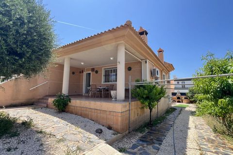 Rækkehus i Torrevieja, Alicante, Torrevieja - € 425.000 | Ref: MLSC3589199/13477 - foto 2