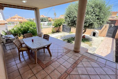 Rækkehus i Torrevieja, Alicante, Torrevieja - € 425.000 | Ref: MLSC3589199/13477 - foto 3