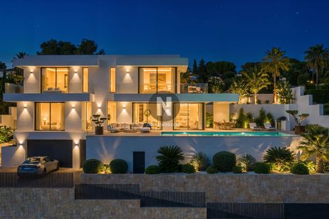 Villa in Calpe, Alicante - photo 1